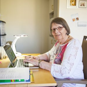 Nooit te oud om te leren, Ingrid Joppe Fotografie Arnhem Gelderland, Drie GasthuizenGroep, Gemeente Veenendaal, Fotomodel
